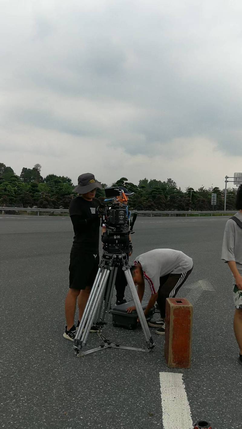 郾城区TVC拍摄公司：唤醒集体记忆，构建跨代际沟通桥梁